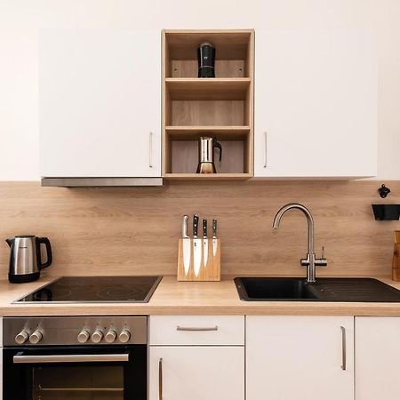 90Sqm 2Br Biz Loft - 5Min Central Station Берлин Екстериор снимка